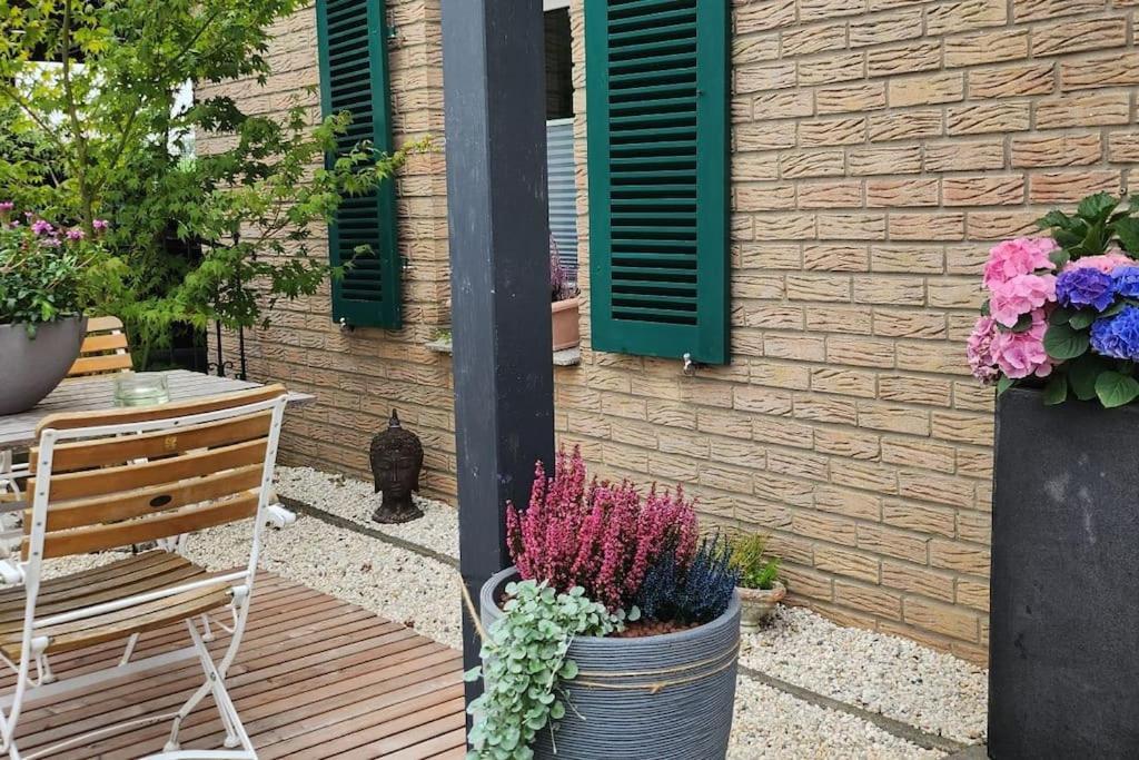 A La Maison Bielefeld City Nah Екстериор снимка